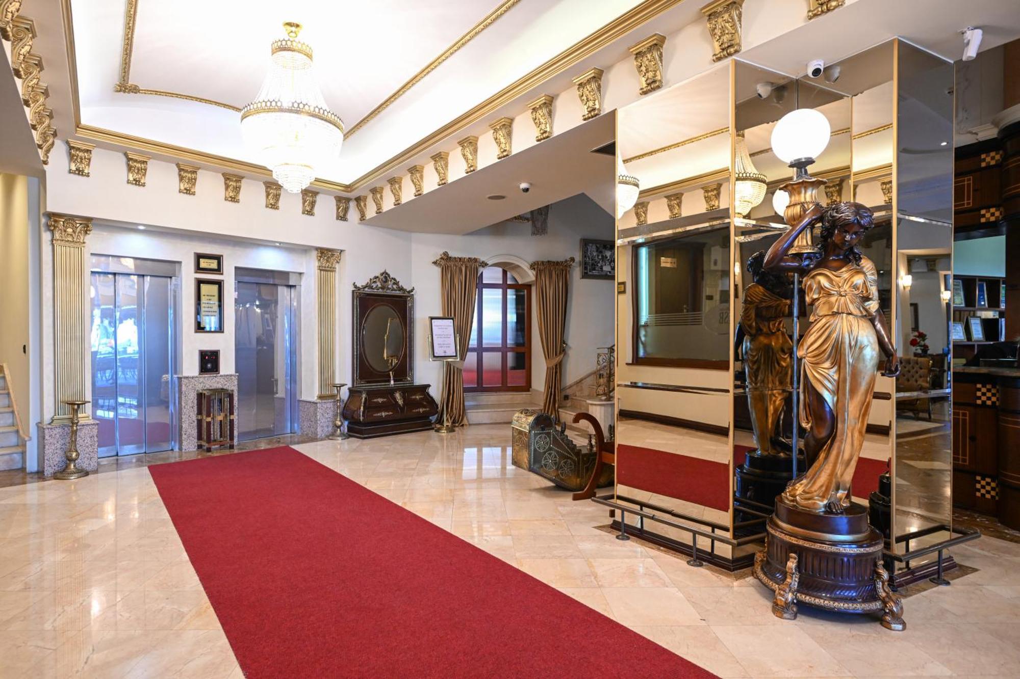 Stone Bridge Hotel Skopje Luaran gambar